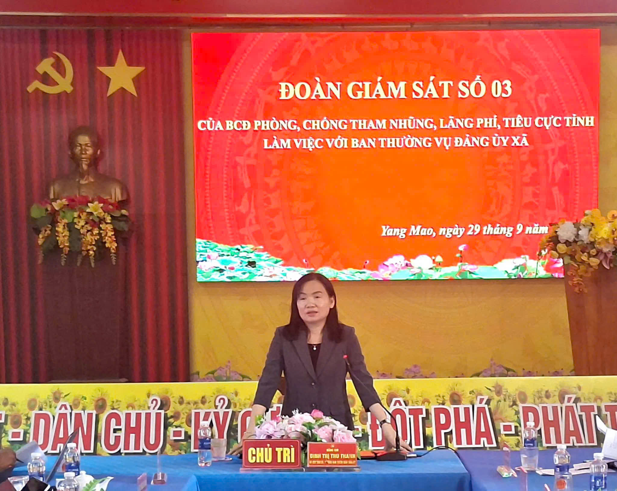 Đoàn Giám sát số 03 tỉnh Đắk Lắk làm việc với Ban thường vụ Đảng ủy xã Yang Mao
