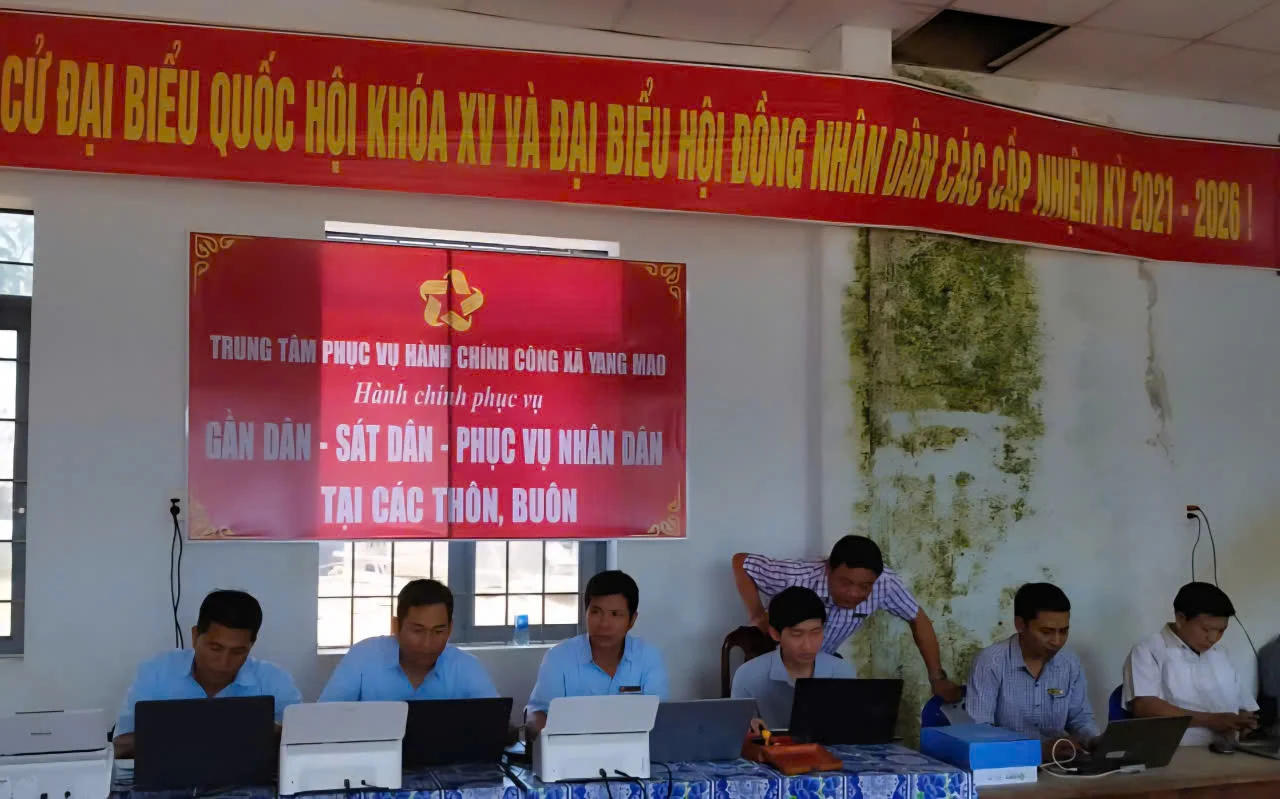 z7126584453653_712a2611ccb1ffd839ccd446890115f2-1549